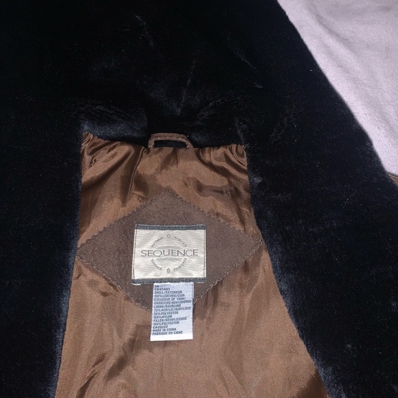A brown thick jacket from Sequence. - Picture 3 of 6